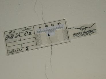 G1.2-Rissmess-Lehre, Rissmonitor - für Innen und Außen - mit QR-Code