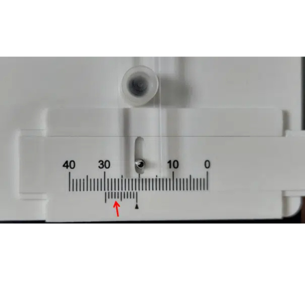 Rissmonitor G2 Rissmesslehre Detailansicht Skala